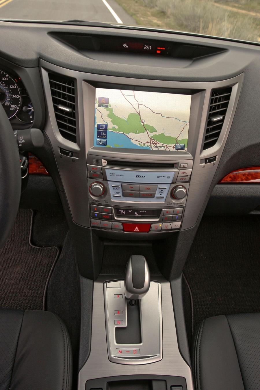  Subaru Outback 2010 года  (фото 50 из 79)